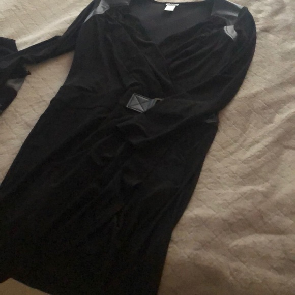 Dress - Picture 2 of 4